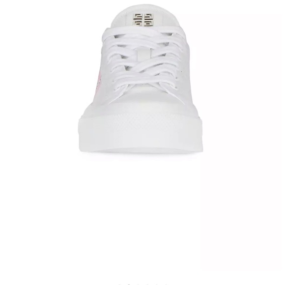 New💕Givenchy X Disney Collaboration 💕 - Picture 5 of 13